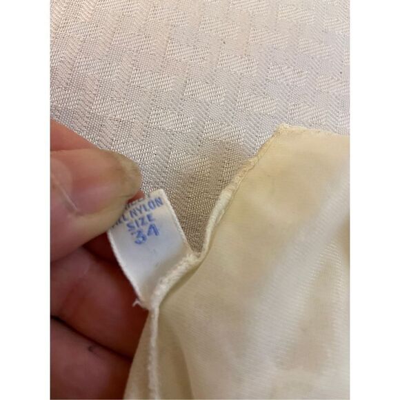 Vanity Fair lace nylon slip gown size 34 small cream - Picture 4 of 9